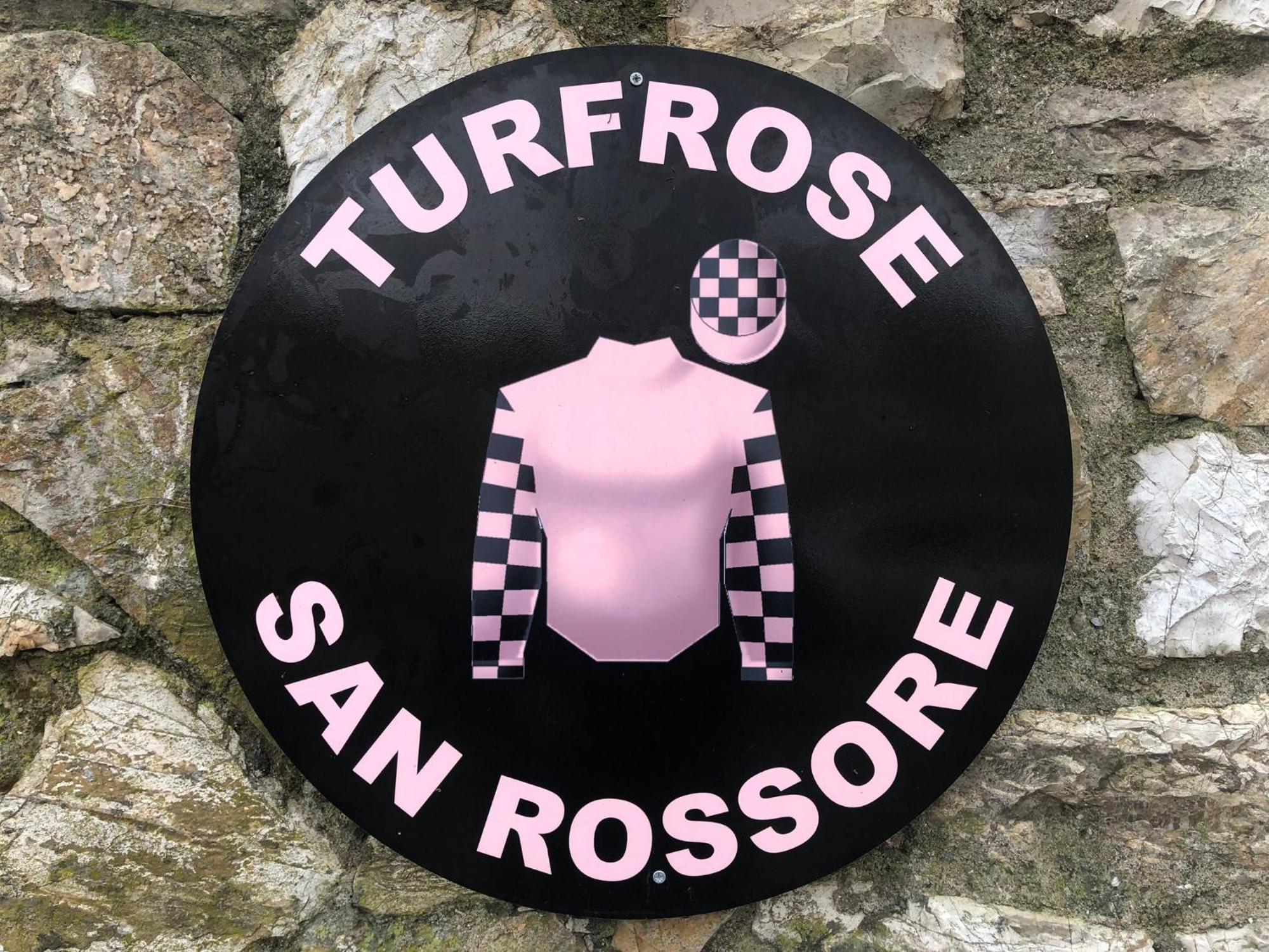 Turfrose Di San Rossore A Pisa By Zoom In Earth 外观 照片